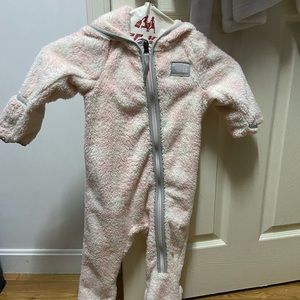 Northface Fleece snowsuit 12-18 Months (pink)